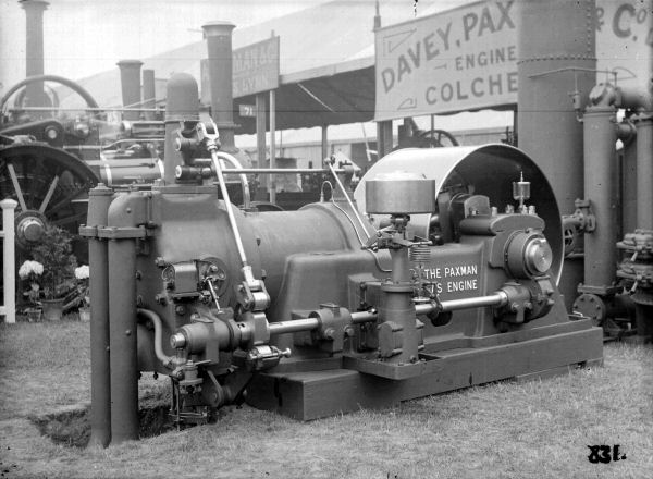 Paxman gas engine at the Royal Show, Norwich, 1911